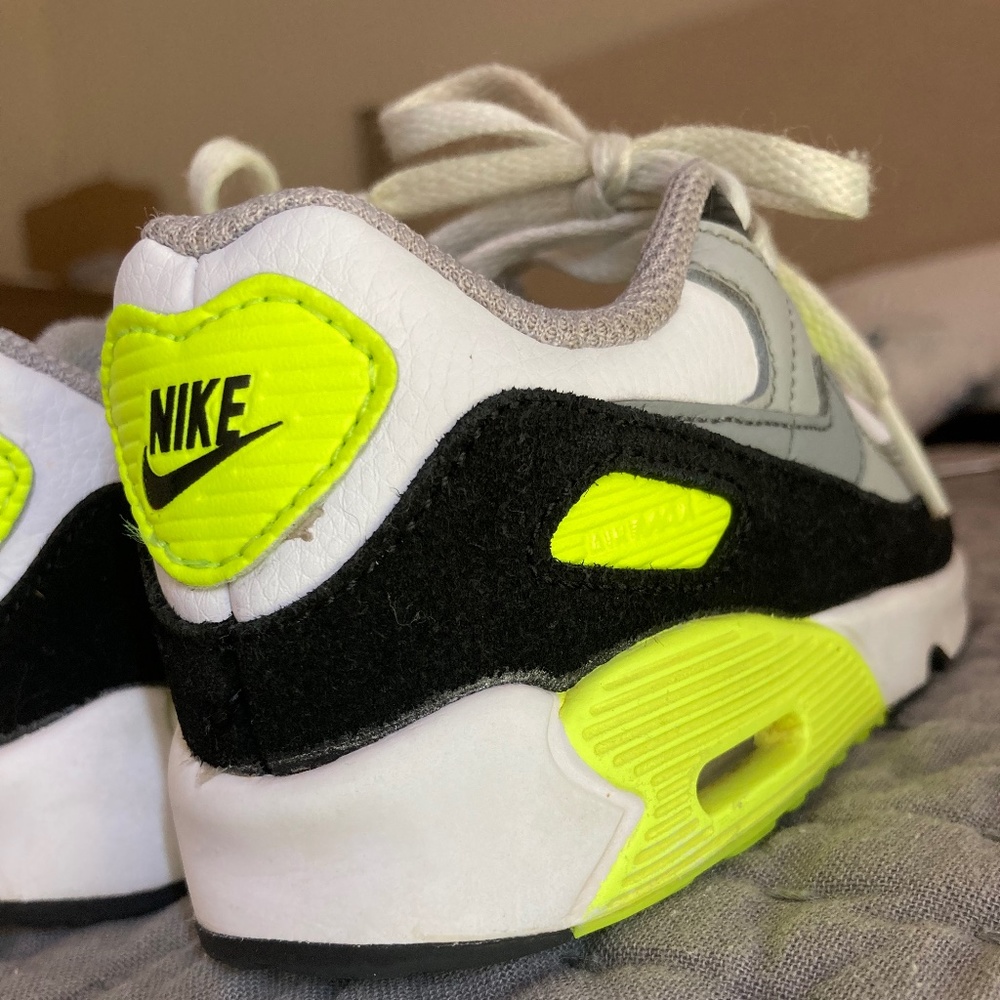 Nike Air Max 90 'Volt' CD6868-101 US 8C - Picture 11 of 11
